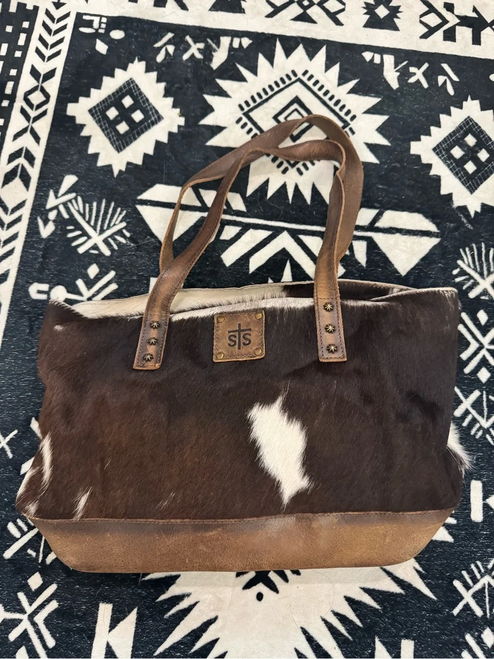 STS Ranchwear Brown and White Cowhide Leather Shoulder Tote